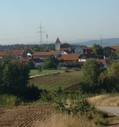Gösselsdorf mit St.-Martins-Kirche